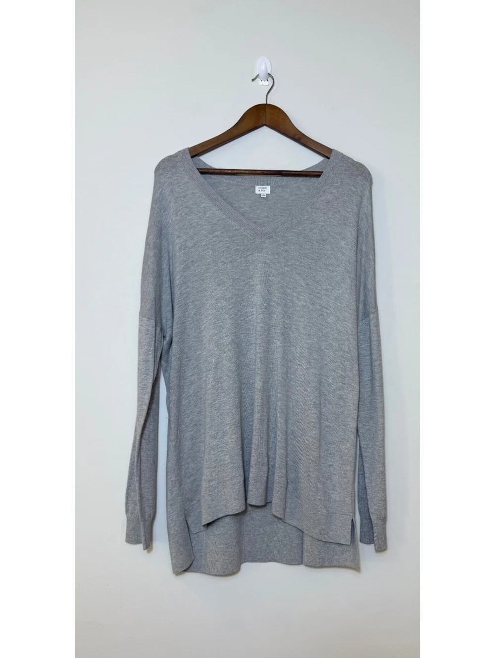 Crown & Ivy Gray V-Neck Tunic Sweater Women’s XL Cotton Wool Blend